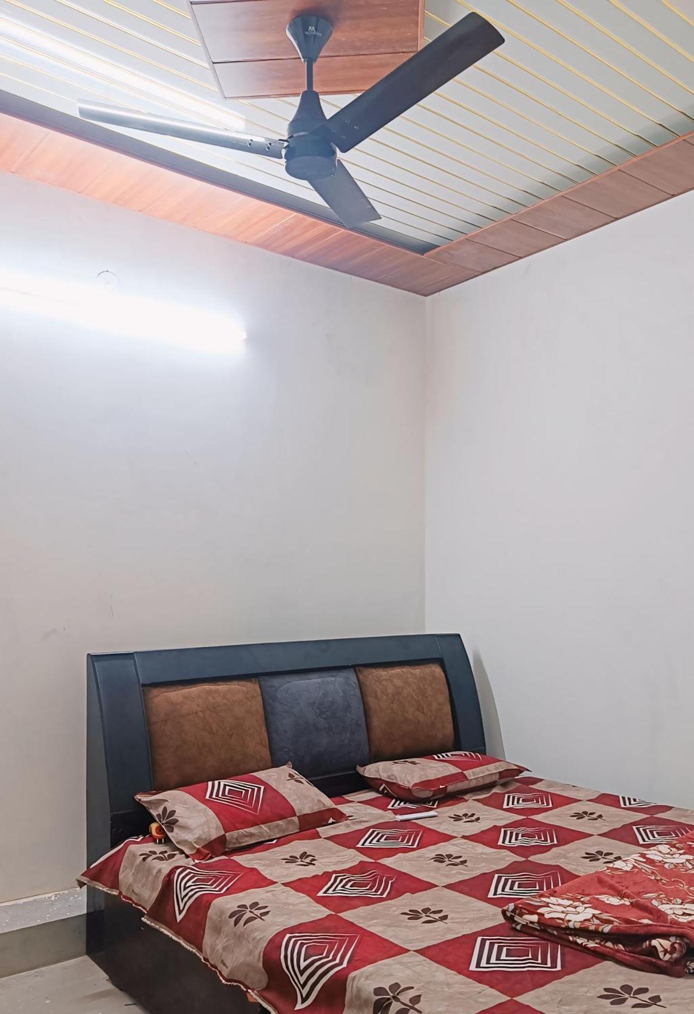 Keshav Narayan Home Stay Mathura Kültér fotó