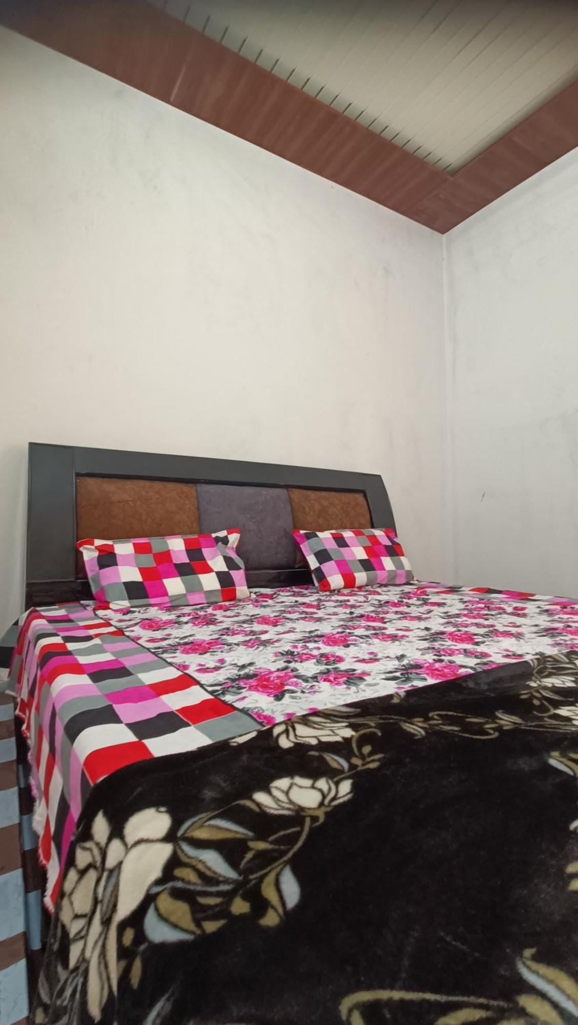 Keshav Narayan Home Stay Mathura Kültér fotó